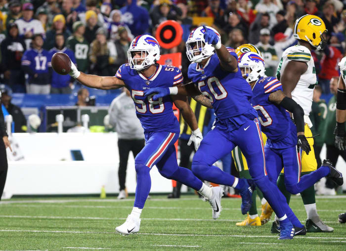 Bills swat away toothless Packers aerial attack