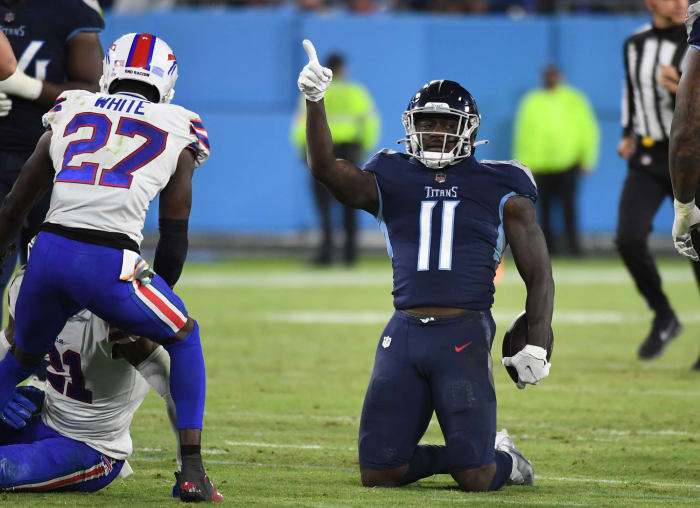 Bills pass defense unable to deter Titans