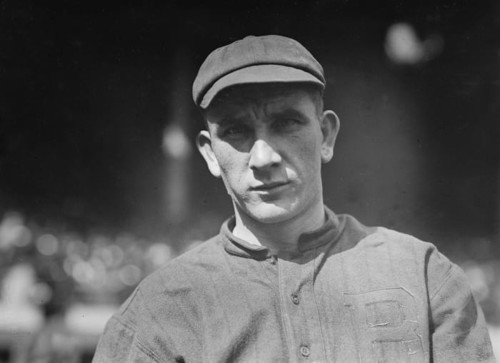 Rabbit Maranville 1912-1920, 1929-1933, 1935 (30.4 WAR)