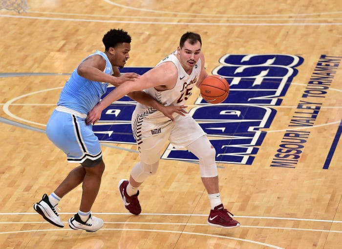 Cameron Krutwig, Center, Loyola, Chicago