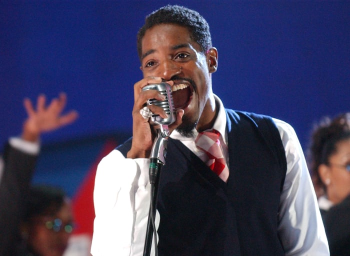 OutKast – “Hey Ya!”