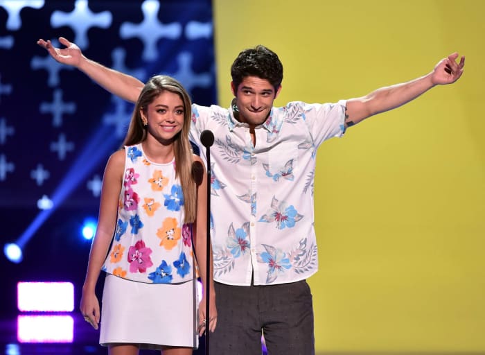 2014: Tyler Posey and Sarah Hyland