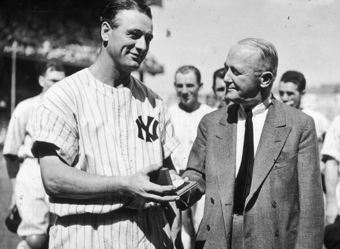 Babe Ruth and Lou Gehrig donning the Yankee Pinstripes (circa ~ late 1920's)  : r/baseball