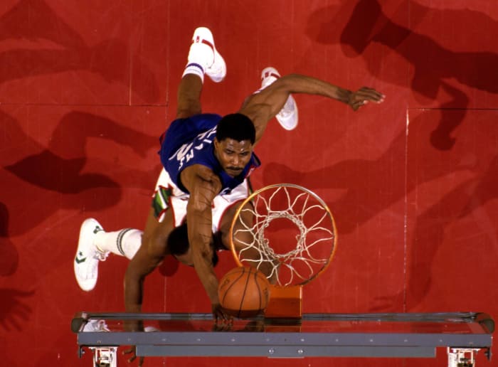1981-82: Buck Williams