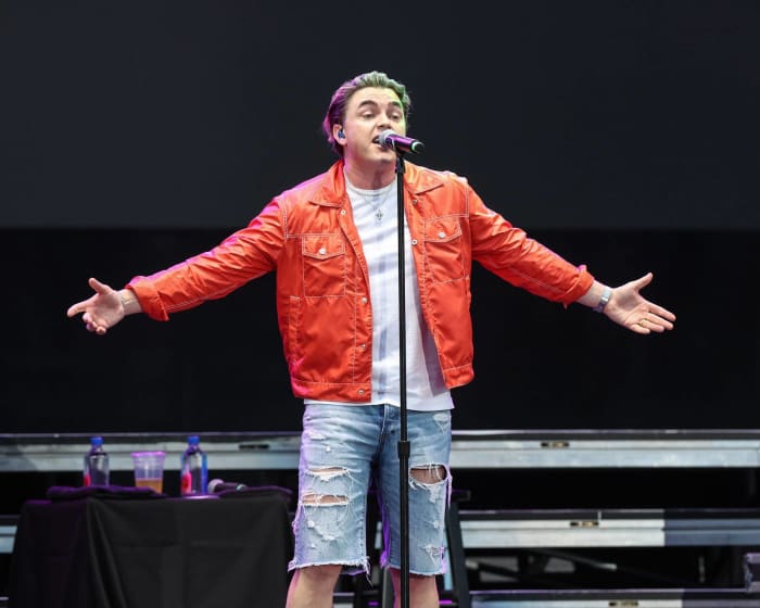 "Body Language," Jesse McCartney