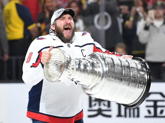 A back-to-back #StanleyCup champion and the first Korean-born