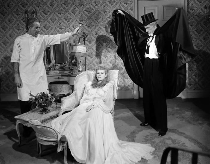 The Most Memorable Portrayals Of Dracula Yardbarker