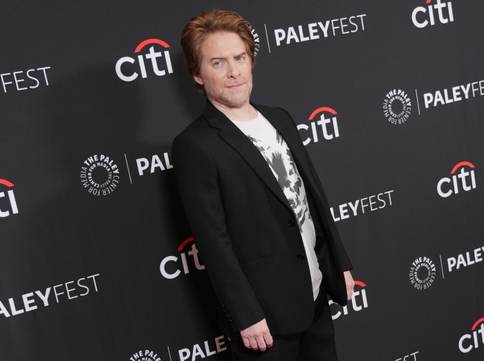 Seth Green: 5′ 4″