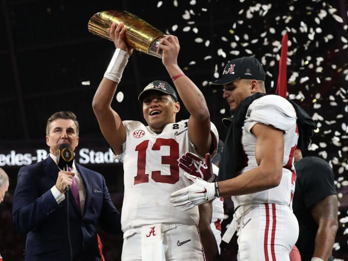 Alabama: Will Tua Tagovailoa run away with the quarterback job?