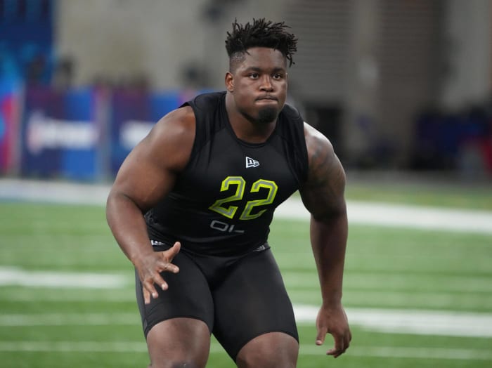 Dallas Cowboys: Zion Johnson, OG, Boston College