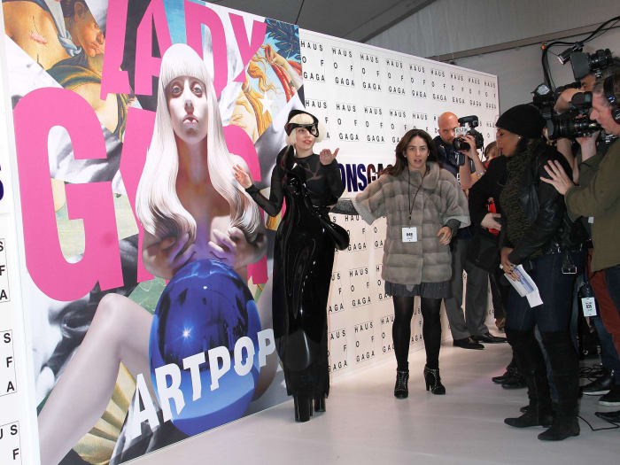 Lady Gaga - "Artpop" (2013)