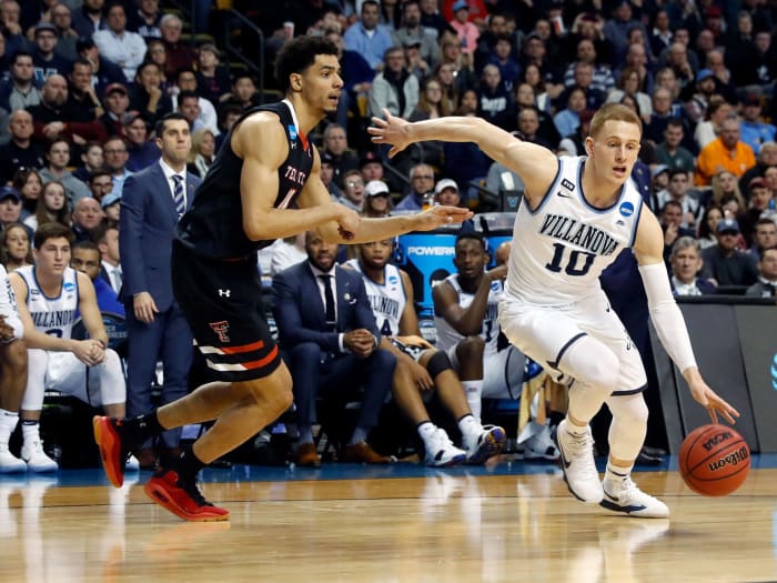 Philadelphia 76ers: Donte DiVincenzo, SG, Villanova