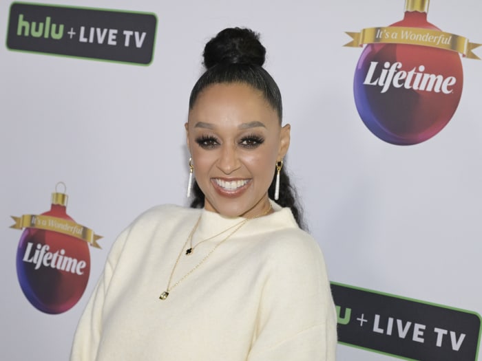 Tia Mowry