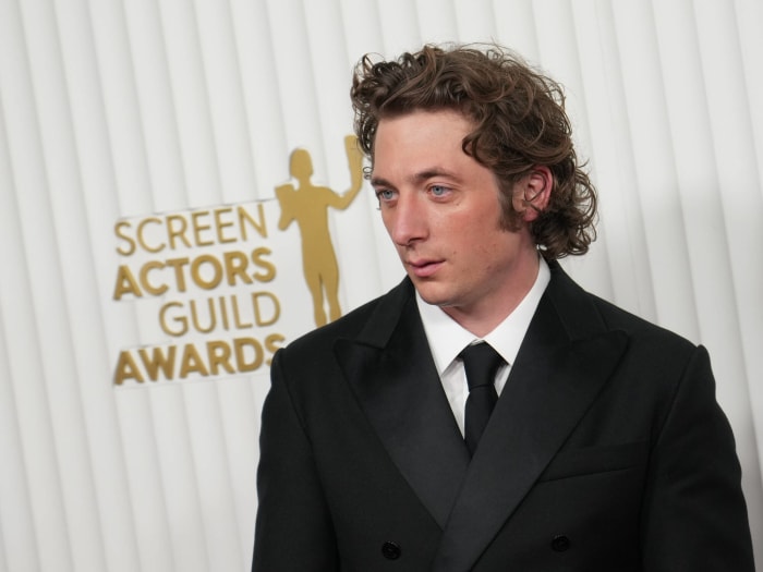 Jeremy Allen White