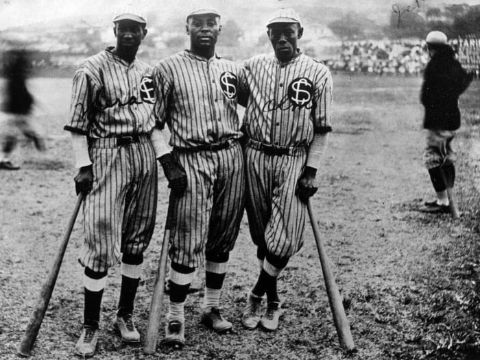 A look back at life for Negro League baseball players