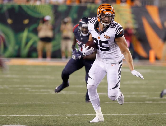 Cincinnati Bengals: re-signed TE Tyler Eifert