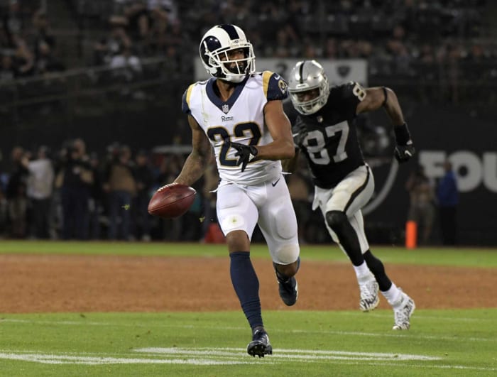 Week 1: Rams 33, Raiders 13