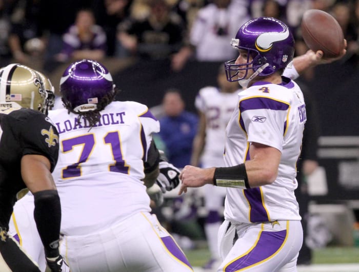 2009 season: Brett Favre blows it for the Vikings