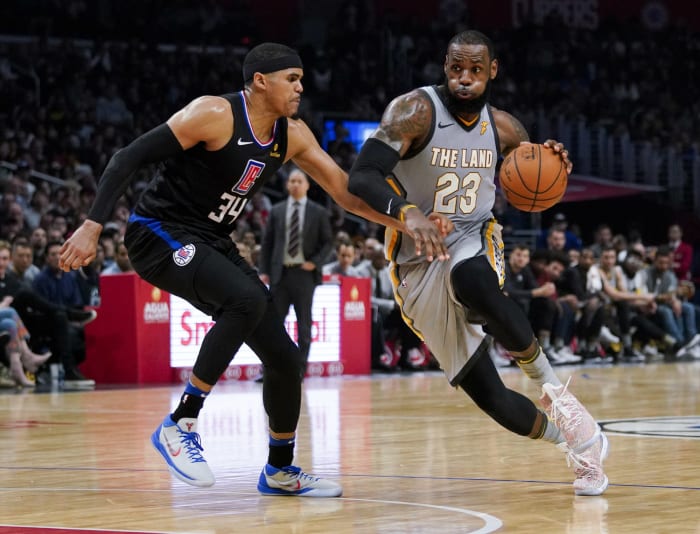 L.A. without the glamour: Los Angeles Clippers