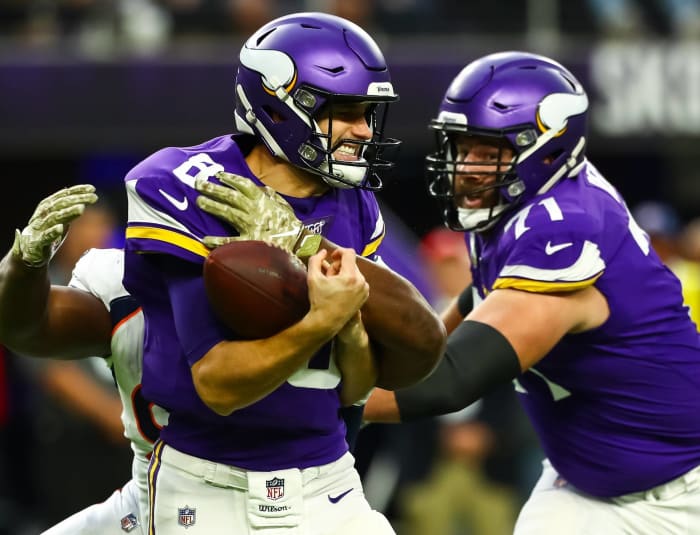 MINNESOTA 27, DENVER 23