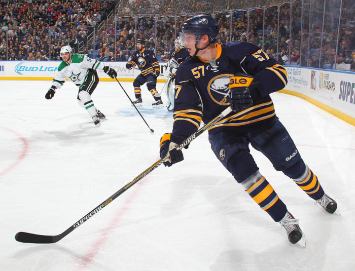 2009-10: Tyler Myers