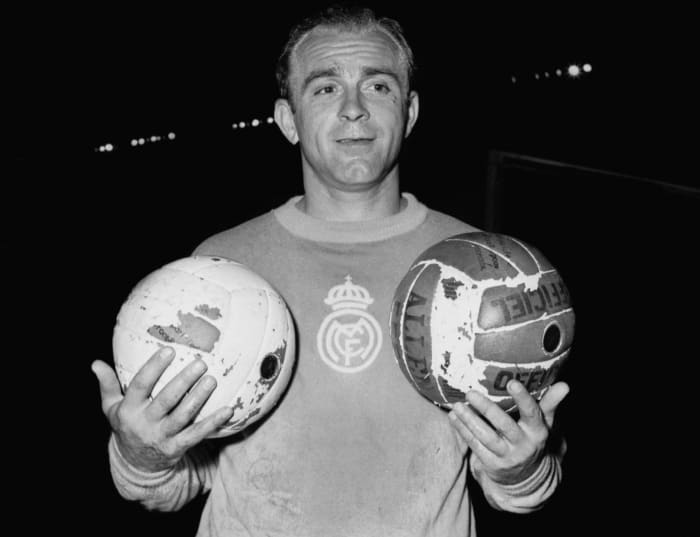 1955: Alfredo Di Stefano