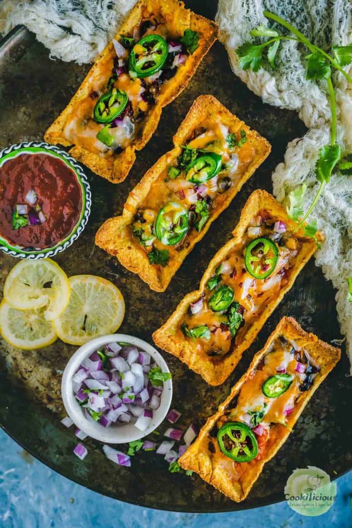 Vegan black beans taco boats