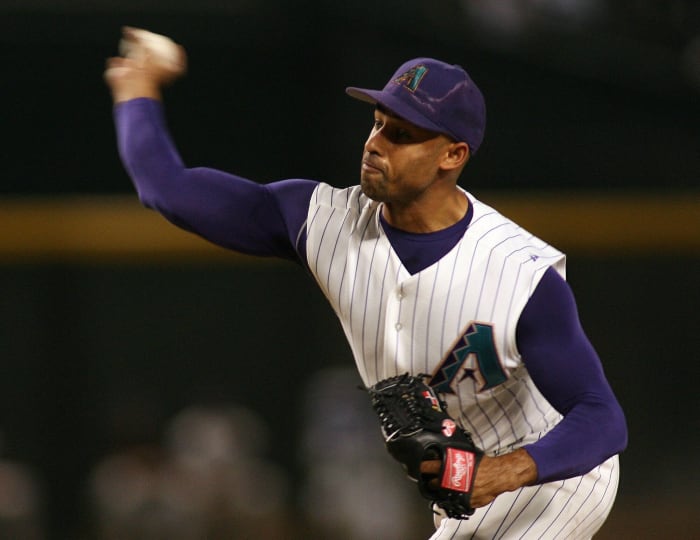 Arizona Diamondbacks will wear vest jerseys for Throwback