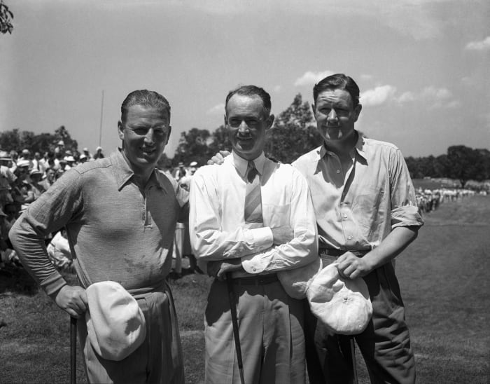 Shute goes back to back