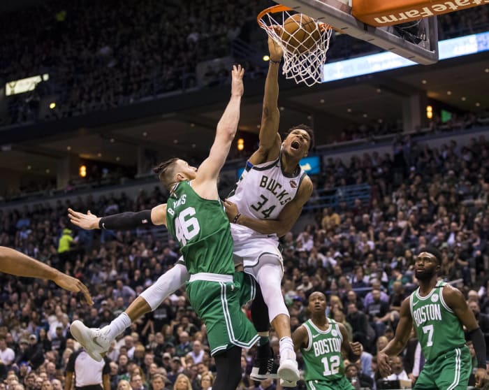 Milwaukee Bucks (+10,000)