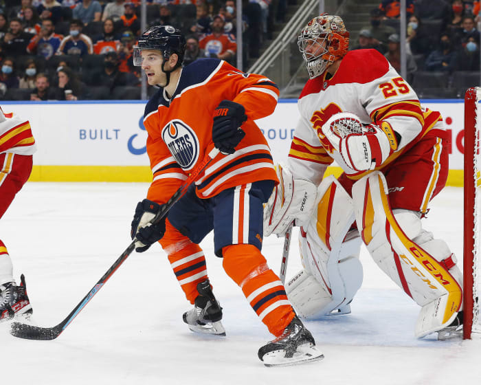 Faces in new locations for the 2021-22 NHL season Faces in new locations for the 2021-22 NHL season Zach Hyman, Edmonton Oilers