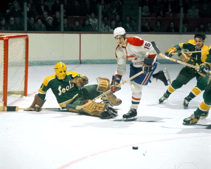 California Golden Seals (1967-68-1975-76)