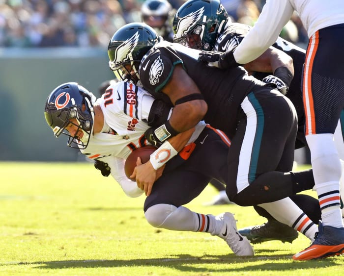 PHILADELPHIA 22, CHICAGO 14