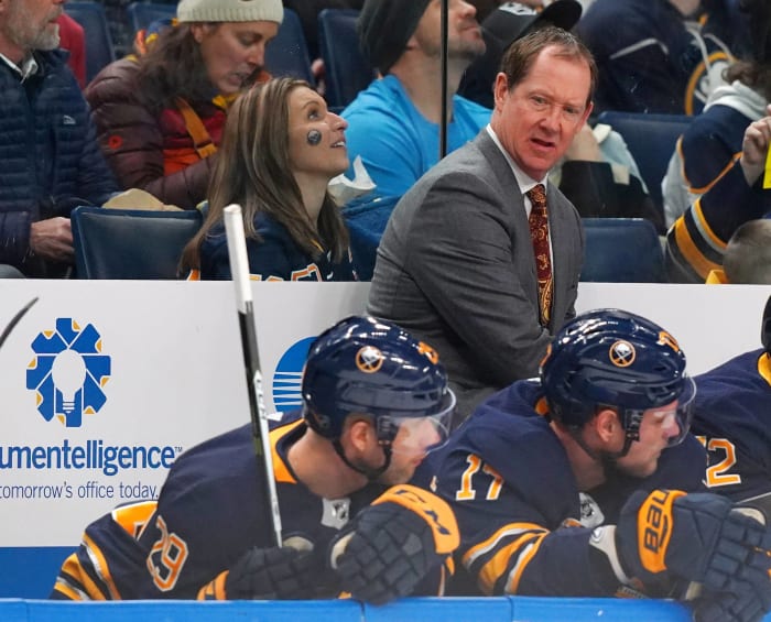 Phil Housley, Buffalo Sabres (Coach of the Year)