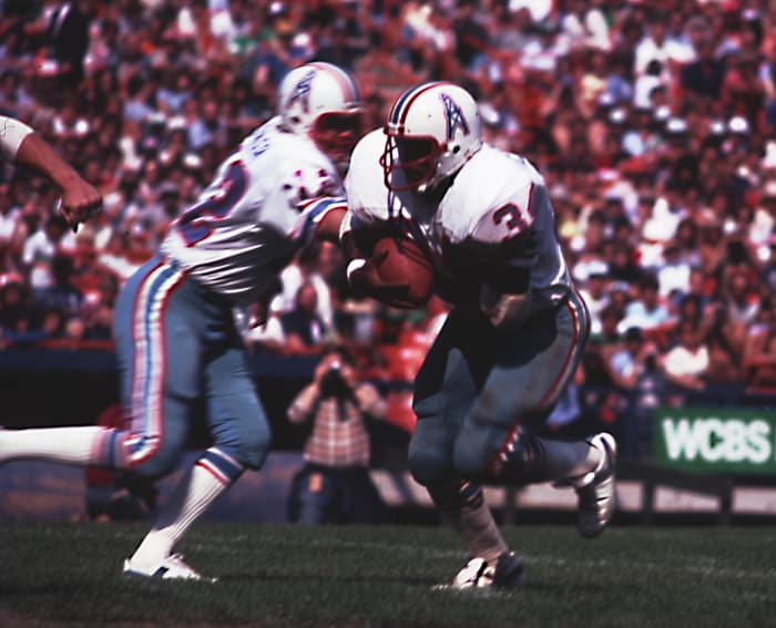 Roughly 80 Former Houston Oilers Headed to Nashville – and to Titans vs  Colts – for Oilers Reunion Weekend