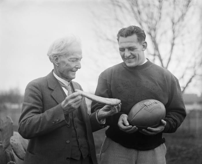 Red Grange, Illinois vs. Michigan (1924)