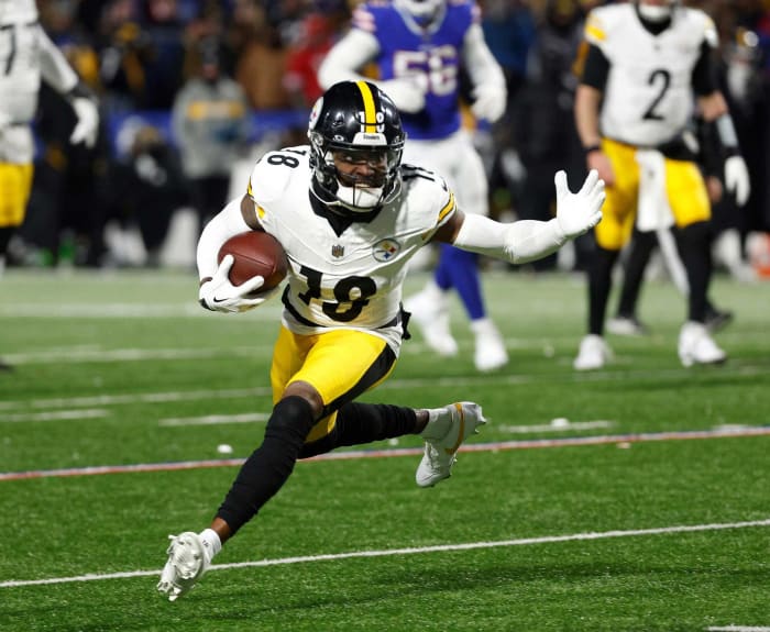 Pittsburgh Steelers: Trading Diontae Johnson