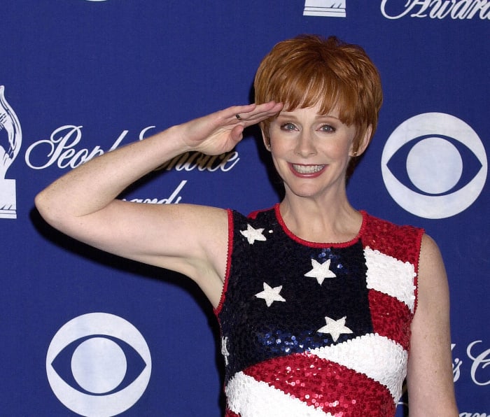 Reba McEntire and Ray Romano