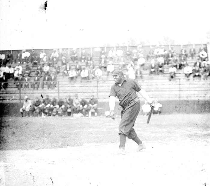 Rube Foster, P