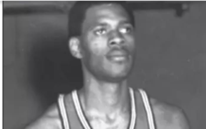 Artis Gilmore