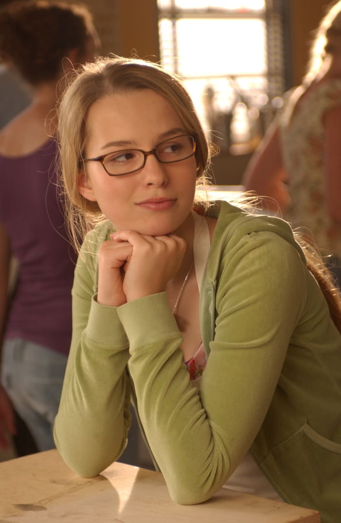 Bridgit Mendler