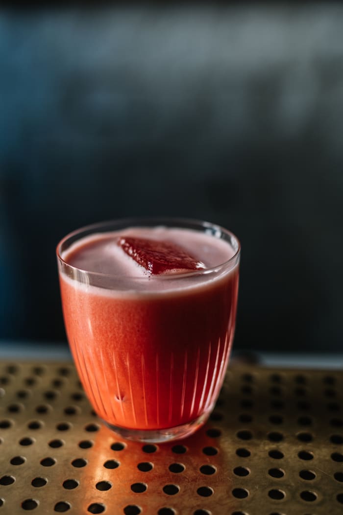 Cranberry whiskey sour