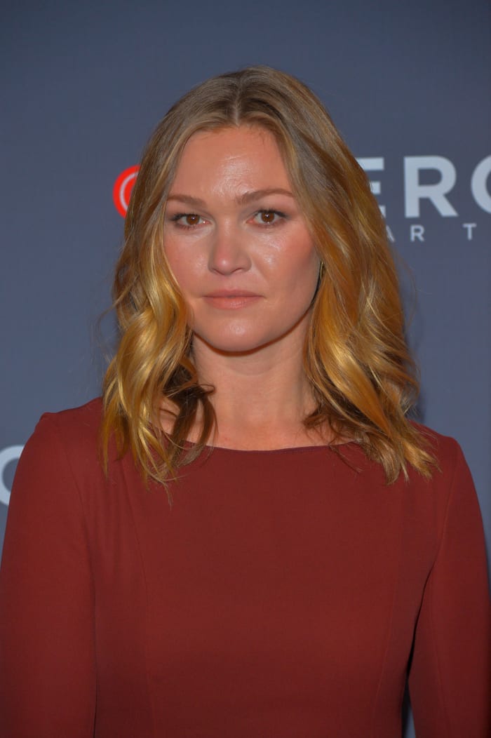 Julia Stiles