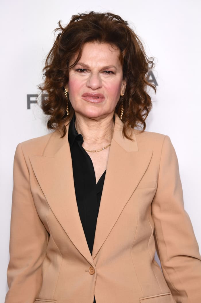 Sandra Bernhard and Sara Switzer
