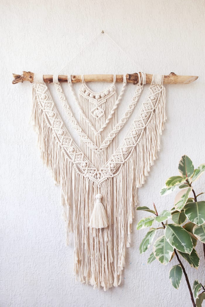 Learn how to make your own macrame wall hanging