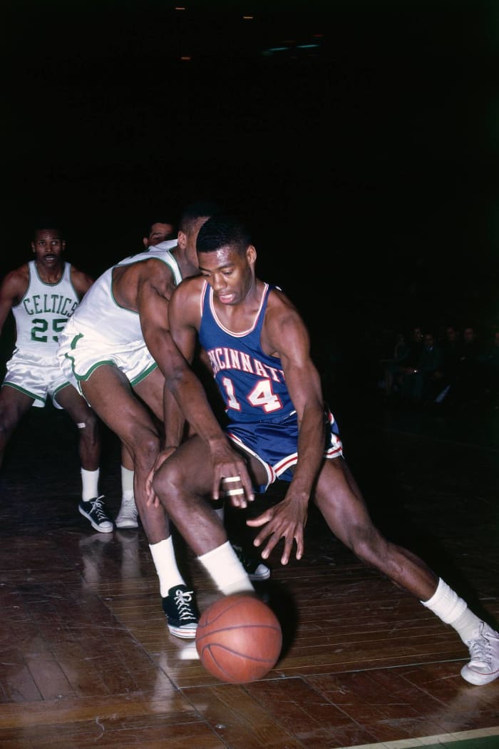 Oscar Robertson (1964)