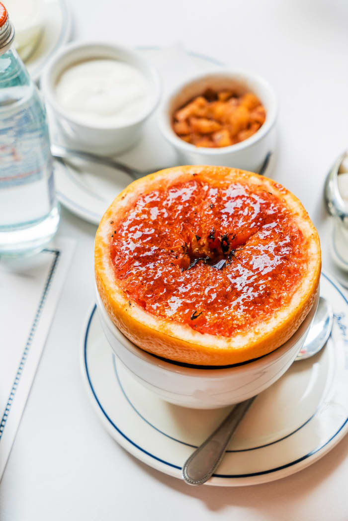 Broiled grapefruit