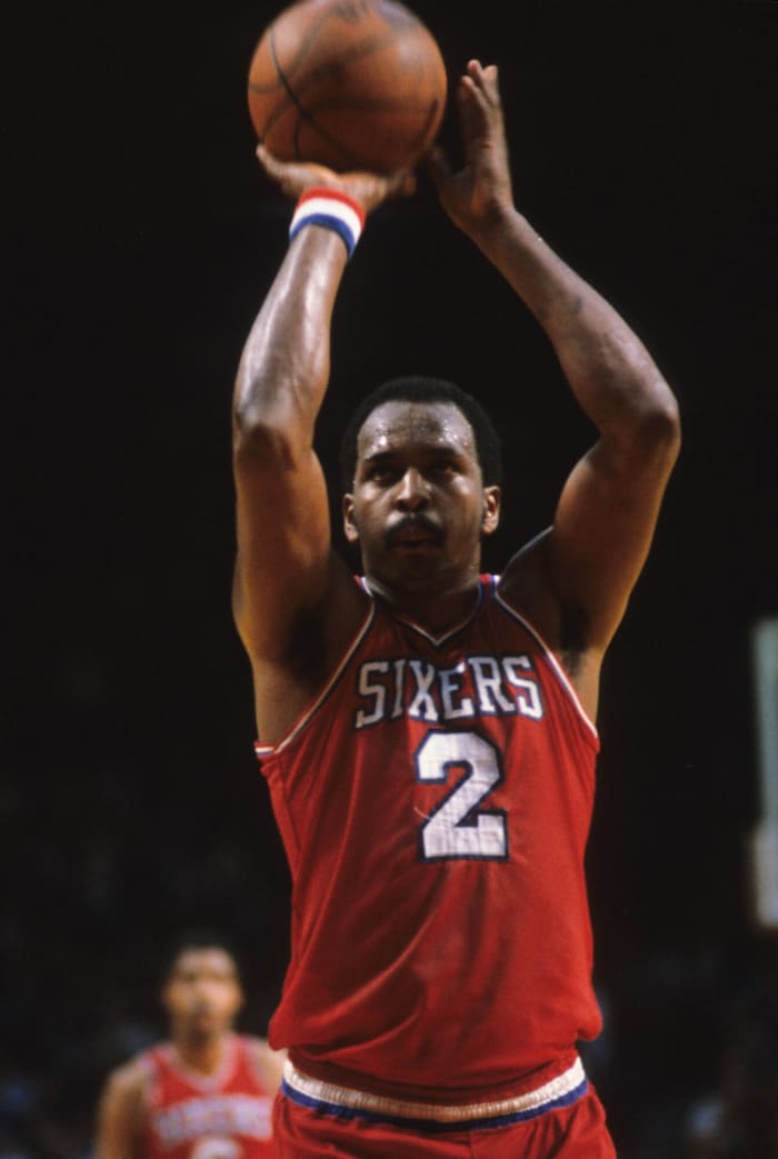 Moses Malone: 27,409 points