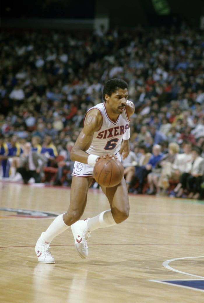 Julius Erving dazzles in 1984