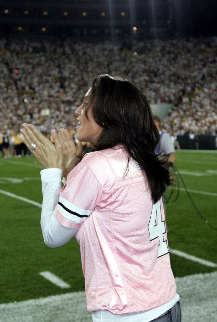 Wife Deanna diagnosed with breast cancer in 2004